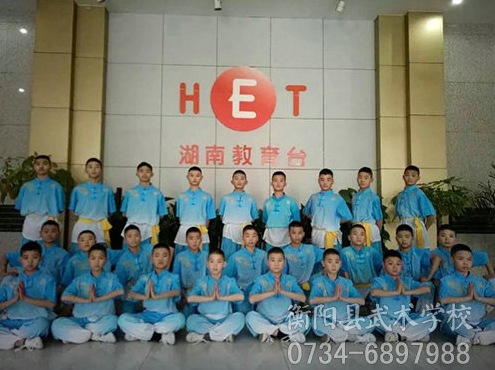 封闭式文武学校应该怎么选择？