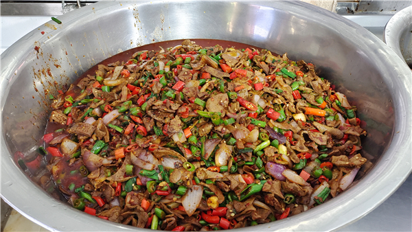 师生膳食