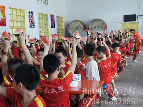 孩子来文武学校读书想家或不适应怎么办