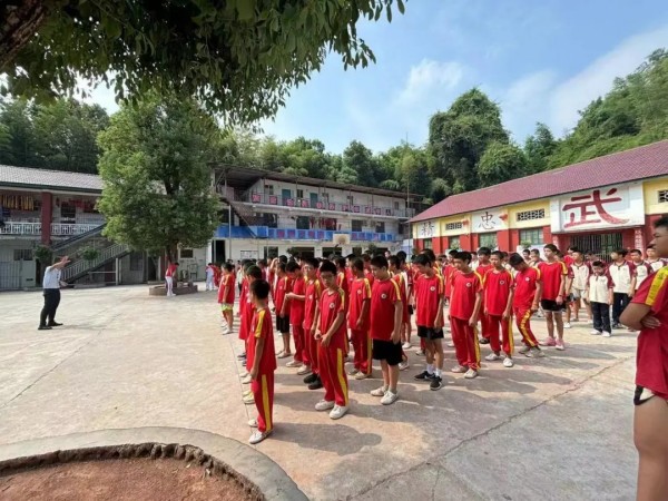文武学校,全封闭学校,武术学校
