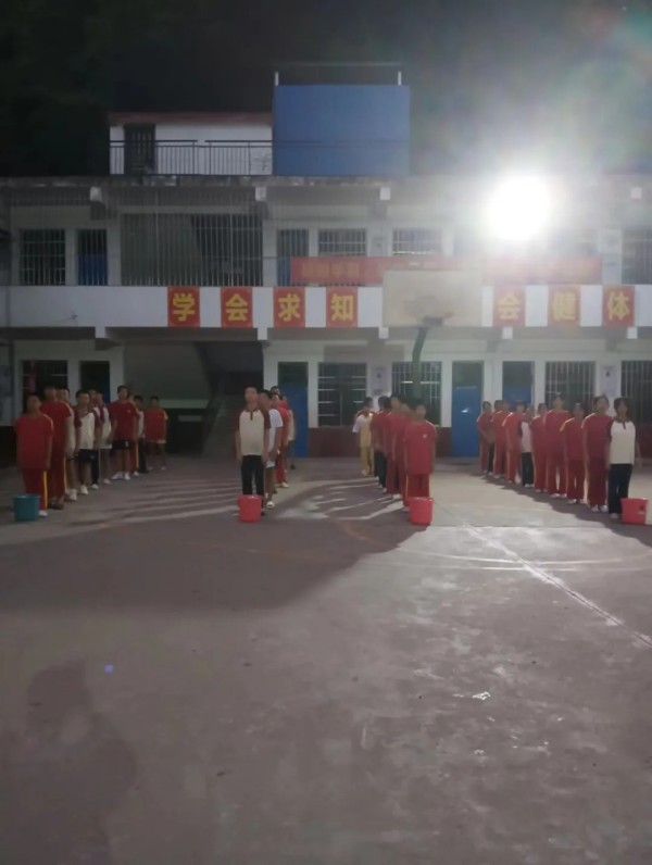 文武学校,全封闭学校,武术学校 文武学校,全封闭学校,武术学校