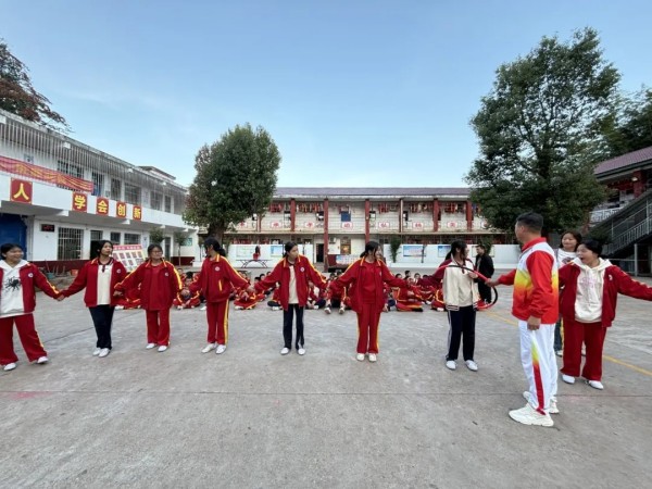 文武学校,全封闭学校,武术学校