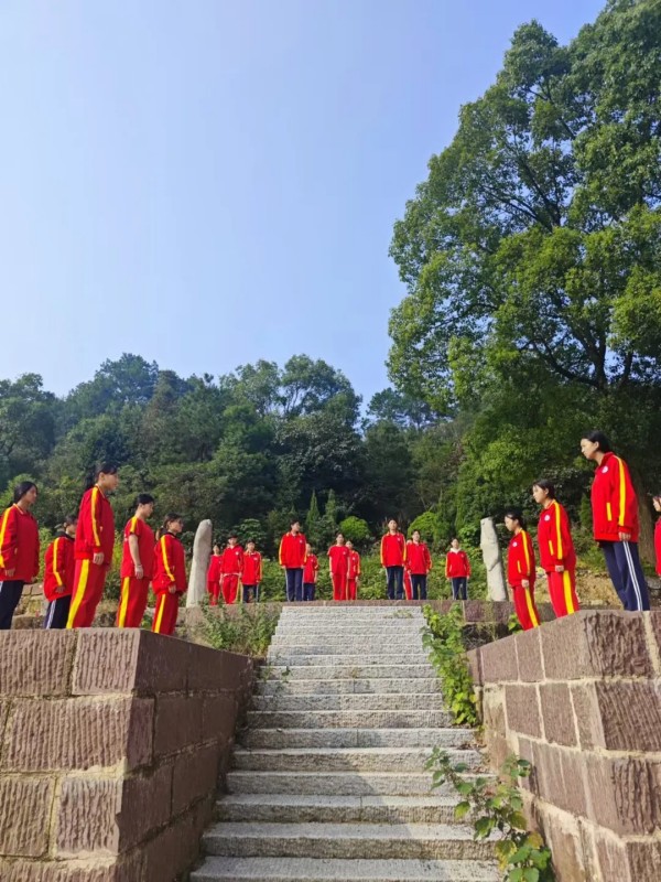 文武学校,全封闭学校,武术学校