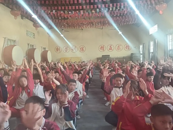 文武学校,全封闭学校,武术学校