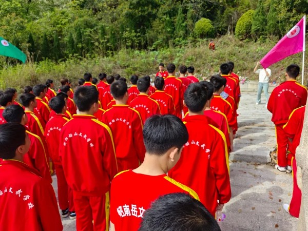 文武学校,全封闭学校,武术学校